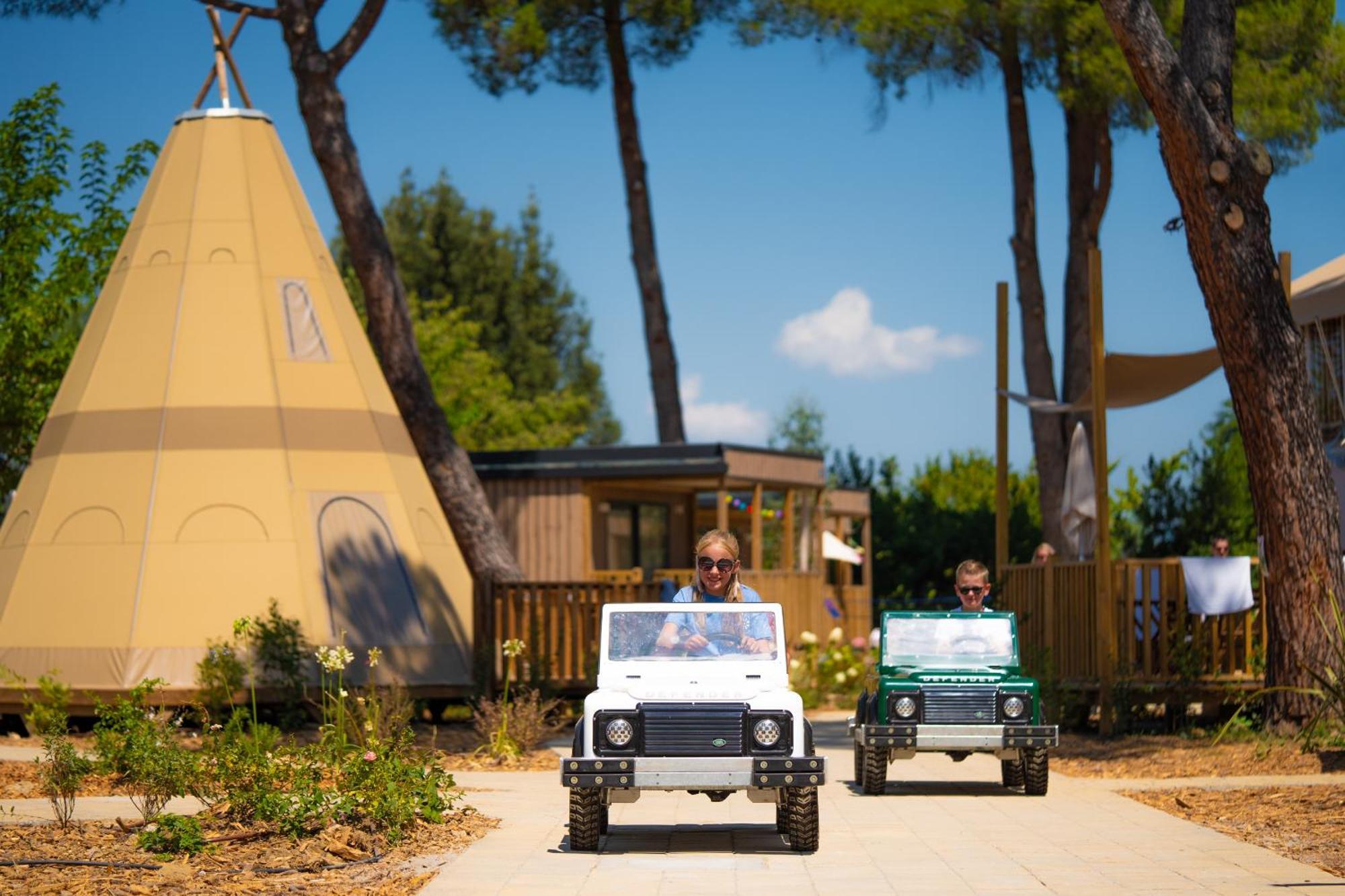 Trasimeno Glamping Resort 마지오네 외부 사진