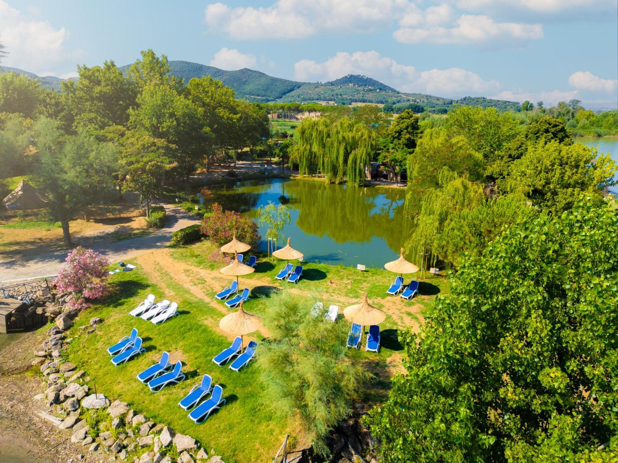 Trasimeno Glamping Resort 마지오네 외부 사진
