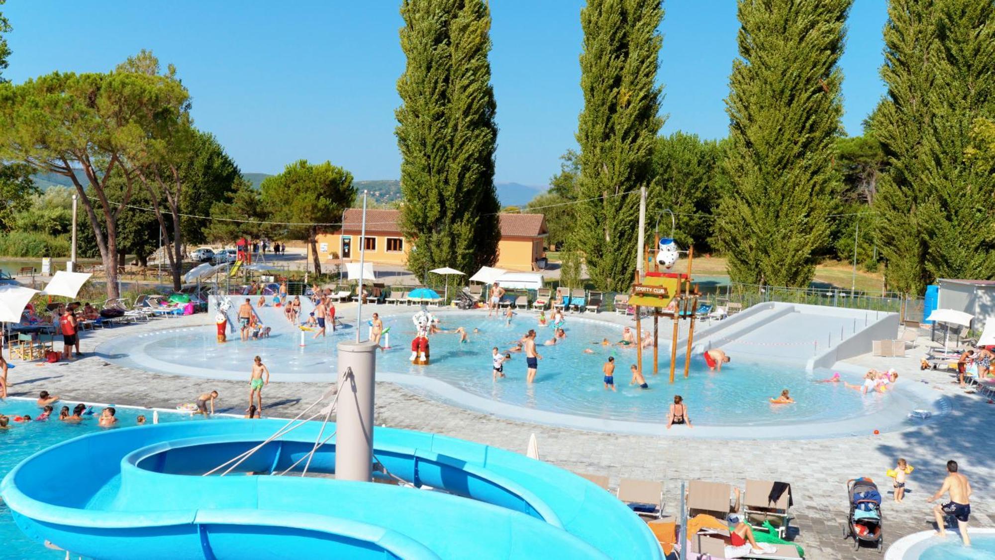 Trasimeno Glamping Resort 마지오네 외부 사진